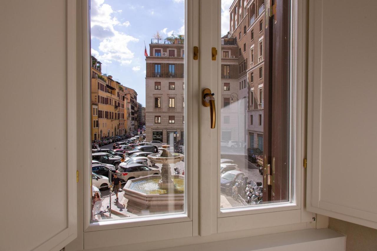 Repetita Juvant Roma Exterior foto